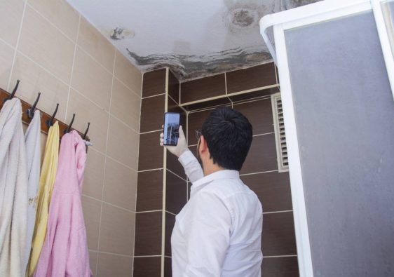 Comment détecter un problème d'humidité dans une maison ?